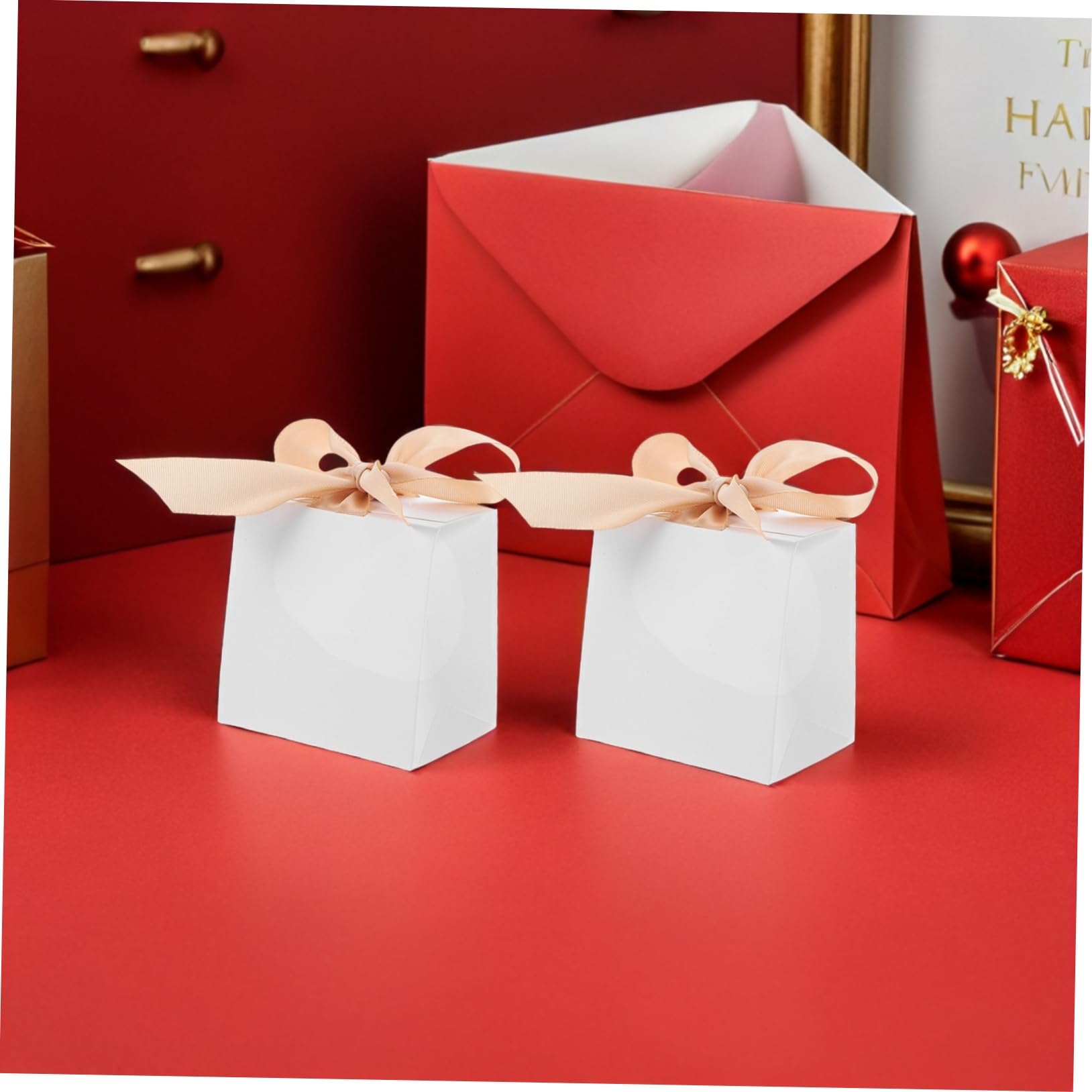 Mipcase 50sets Scatole Bianche Per Dolcetti Scatole Per Bomboniere Per Feste Piccole Per Dolcetti Con Nastro Confezioni Decorative Per Ospiti Souvenir Nozze Compleanno e Shower