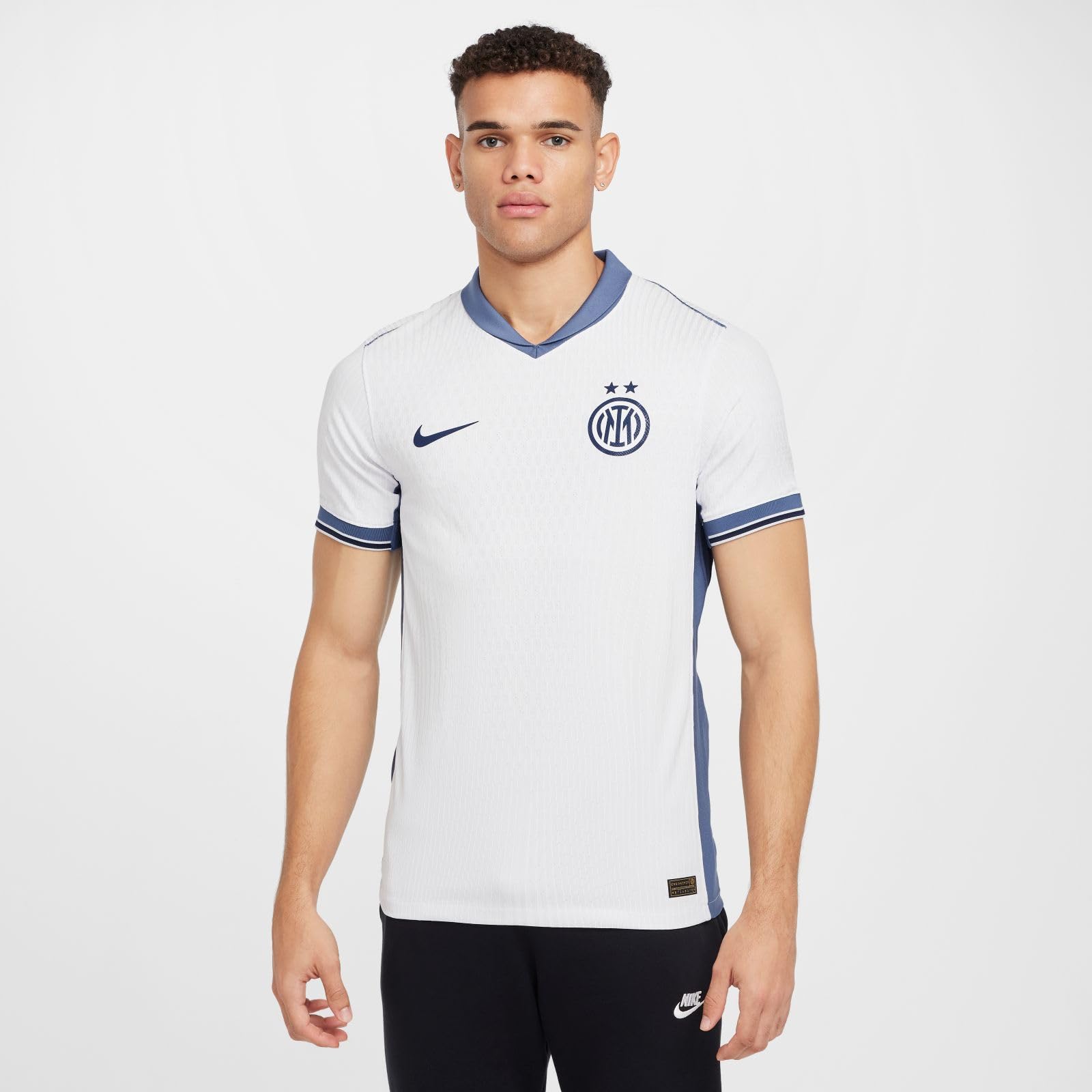 Nike Maglia da Calcio Authentic Dri-​Fit ADV Inter 2024/​25 Match da Uomo – Away, Summit White/​Iris Whisper/​Midnight Navy, FN8772-​123, S