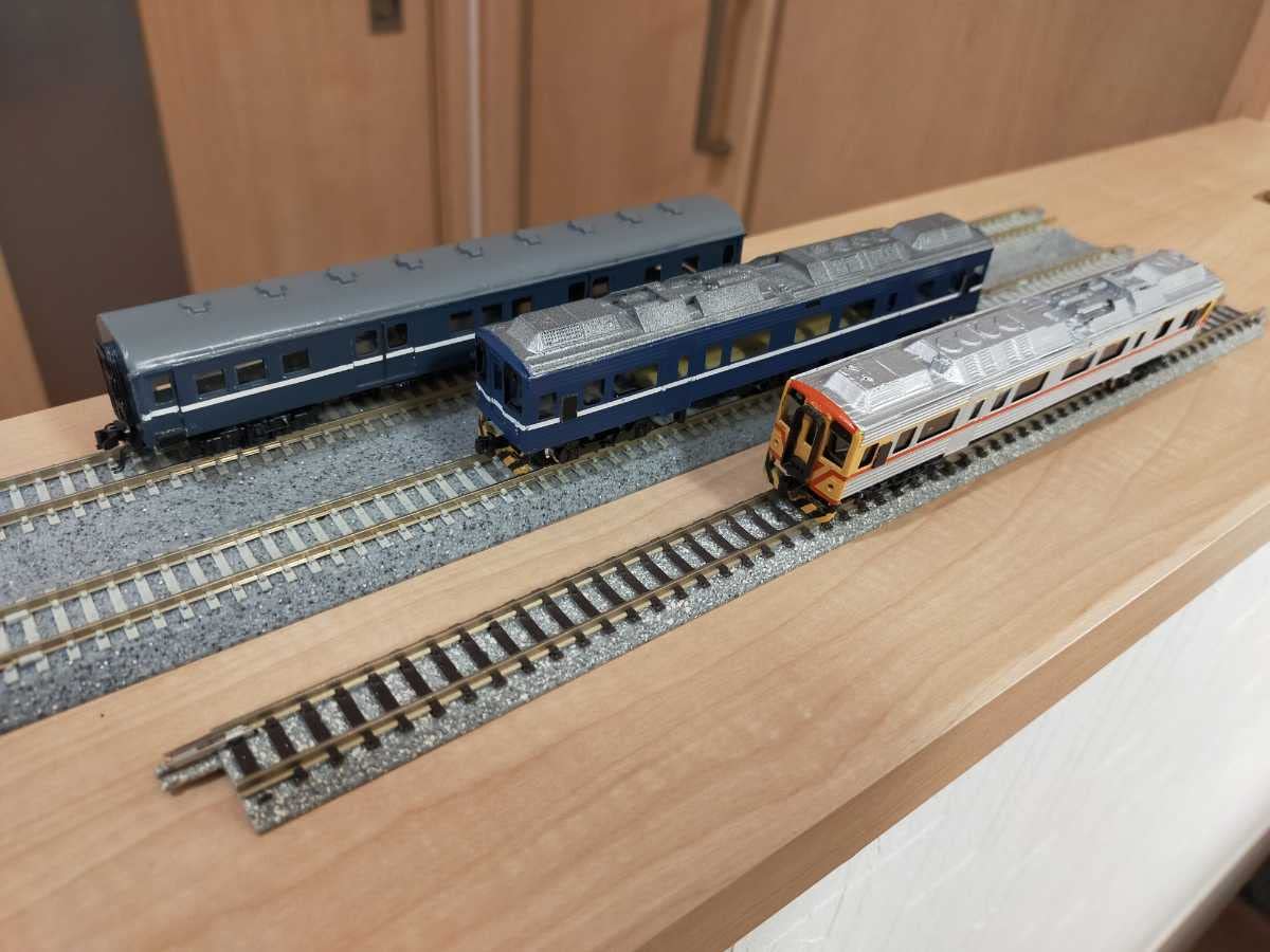 Nゲージ 台湾鉄道 DR1000 小熊学校ラッピング Nゲージ 台湾鉄道 DR1000 小熊学校ラッピング
