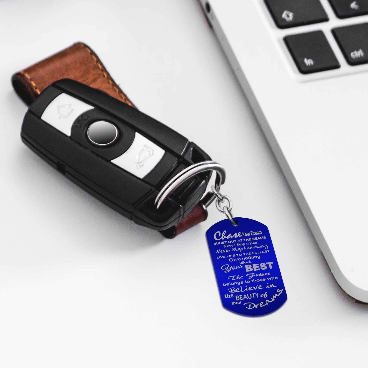 Personalisierter Fototext graviert Custom Dog Tag Anhänger Schlüsselanhänger Believe Dream Son Daughter Dad Mom Segen Love Note Geburtstag Abschluss Geburtstagsgeschenk