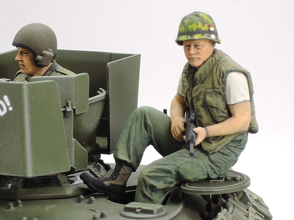 Amazon | タミヤ 1/35 スケール限定 アメリカ空挺戦車 M551 シェリダン