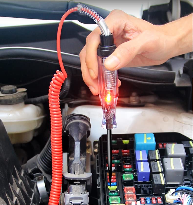 Testing a fuse with the circuit tester