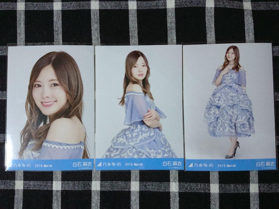 乃木坂46 白石麻衣 紅白 生写真 ヨリ 乃木坂46 白石麻衣 紅白 生写真 ヨリ