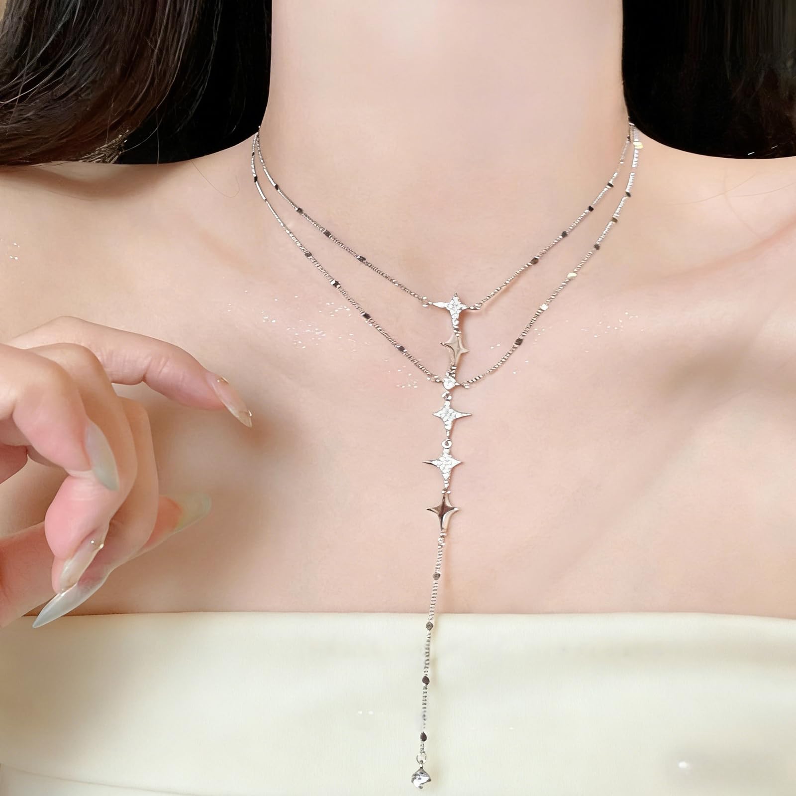 UJBVCX 4PCS Chaine de Corps Femme en Strass Sexy, Soutien-Gorge Chaîne, Collier de Corps en Cristal ChaîneS Poitrine, Chaîne de Corps Bikini Glands ChaîneS été Plage Strass Corps Bijoux - 4