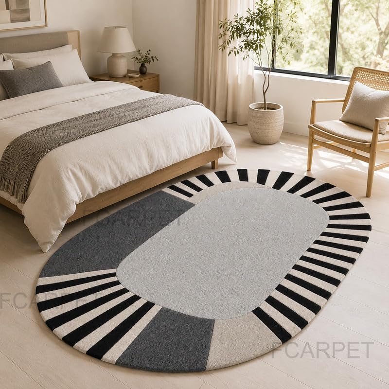 Image of Oval Carpet with Geometric Stripe Border Luxury Wool (Multicolor 6 x 8 feet)