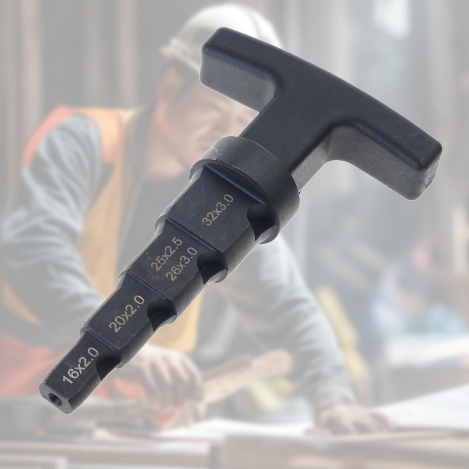 Strumento di sbavatura per tubi interni, cricchetto multistrato 4 in 1 con alesatore di calibrazione rotante per metallo da 16-32 mm, svasatore professionale per sanitari