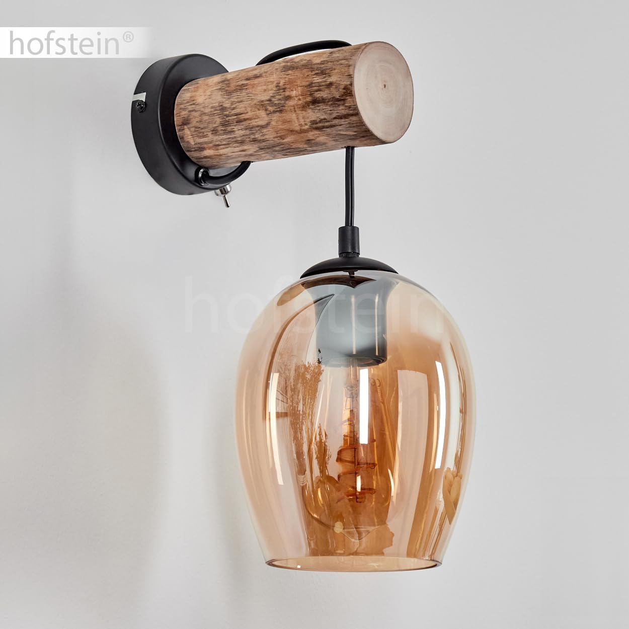Wandleuchte Vevino, Wandlampe aus Metall/Holz/Glas in Schwarz/Natur/Bernstein, Leuchte im Retro/Vintage-Design mit Schirm aus Glas (Ø 15 cm) u. An/-Auschalter am Gehäuse, 1 x E27, ohne Leuchtmittel
