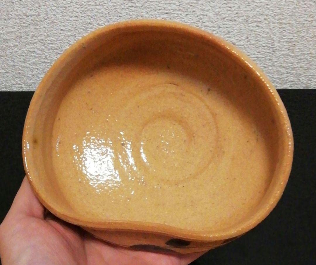 Amazon.co.jp: 井上東也作 鏡山窯 絵唐津 茶碗 共箱 略歴付