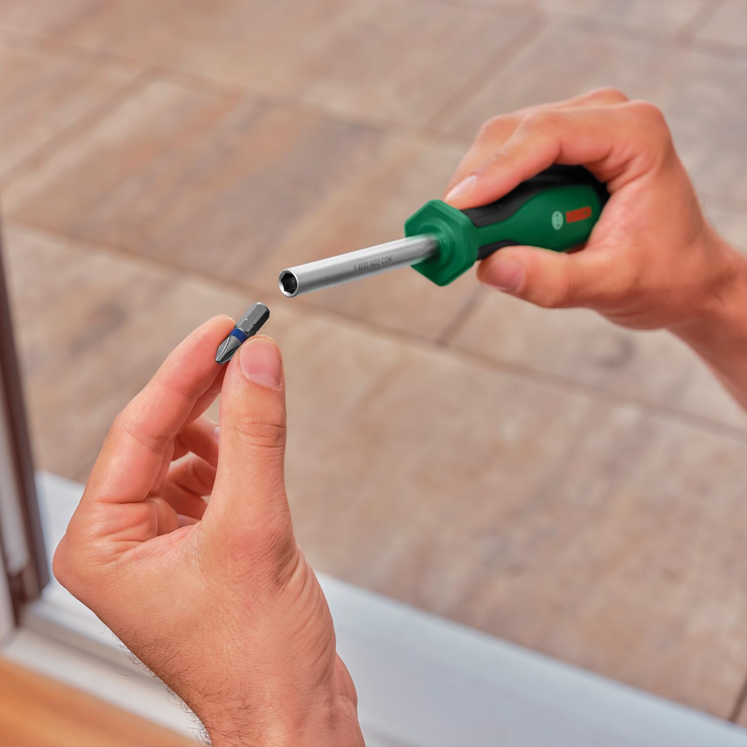 Bosch Home and Garden El Aleti Seti 34 Parça (Lokma- Vidalama uçları)
