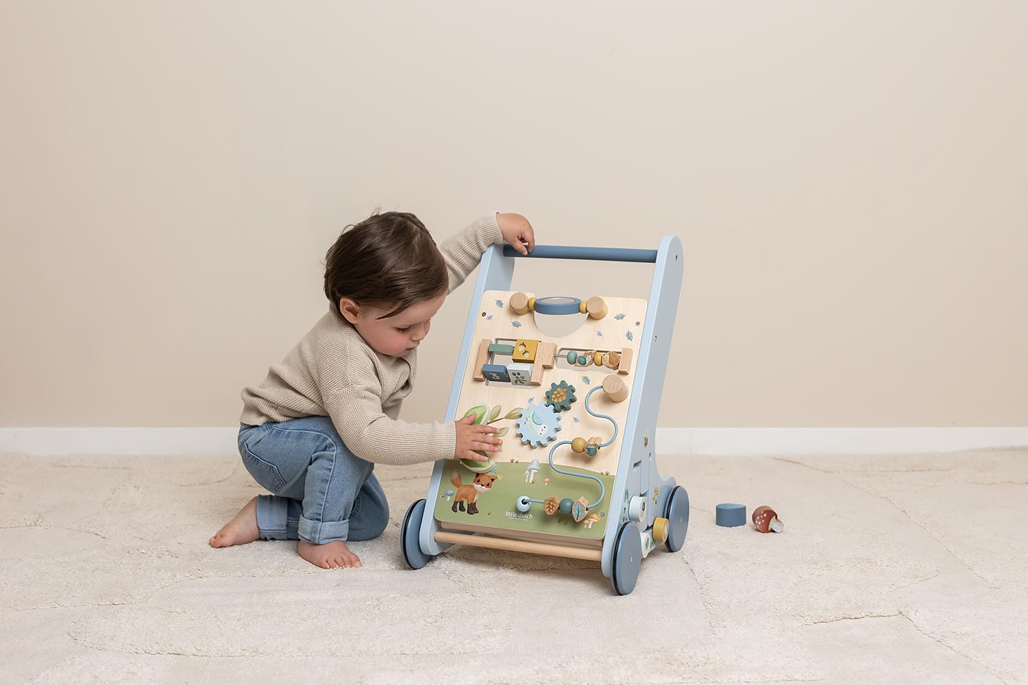 Little Dutch Forest Friends 7232 - Carrito de madera para actividades de madera, color azul