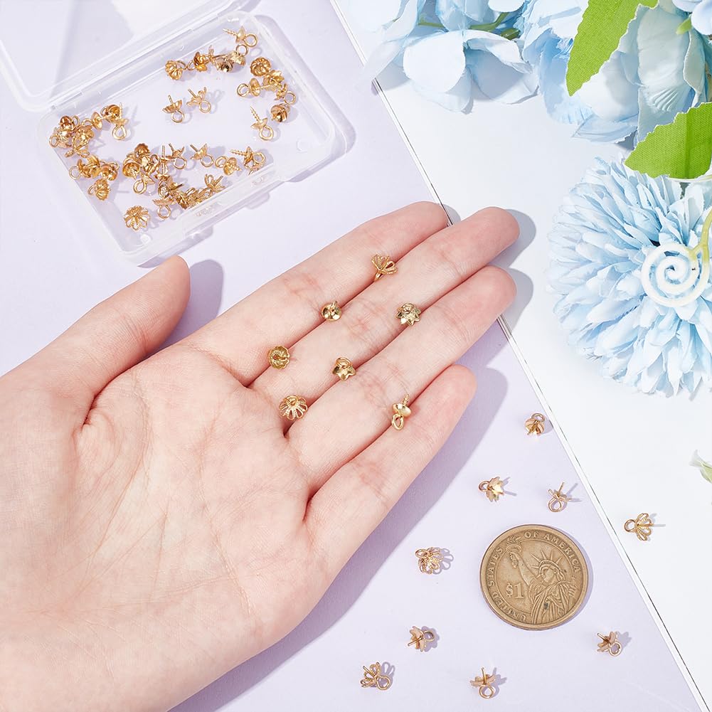 UNICRAFTALE 50 Stuks Bedels Roestvrij Staal - Ster, Kruis, Bloem, Vlinder, Klaver - Gouden Charms Voor Sieraden Maken