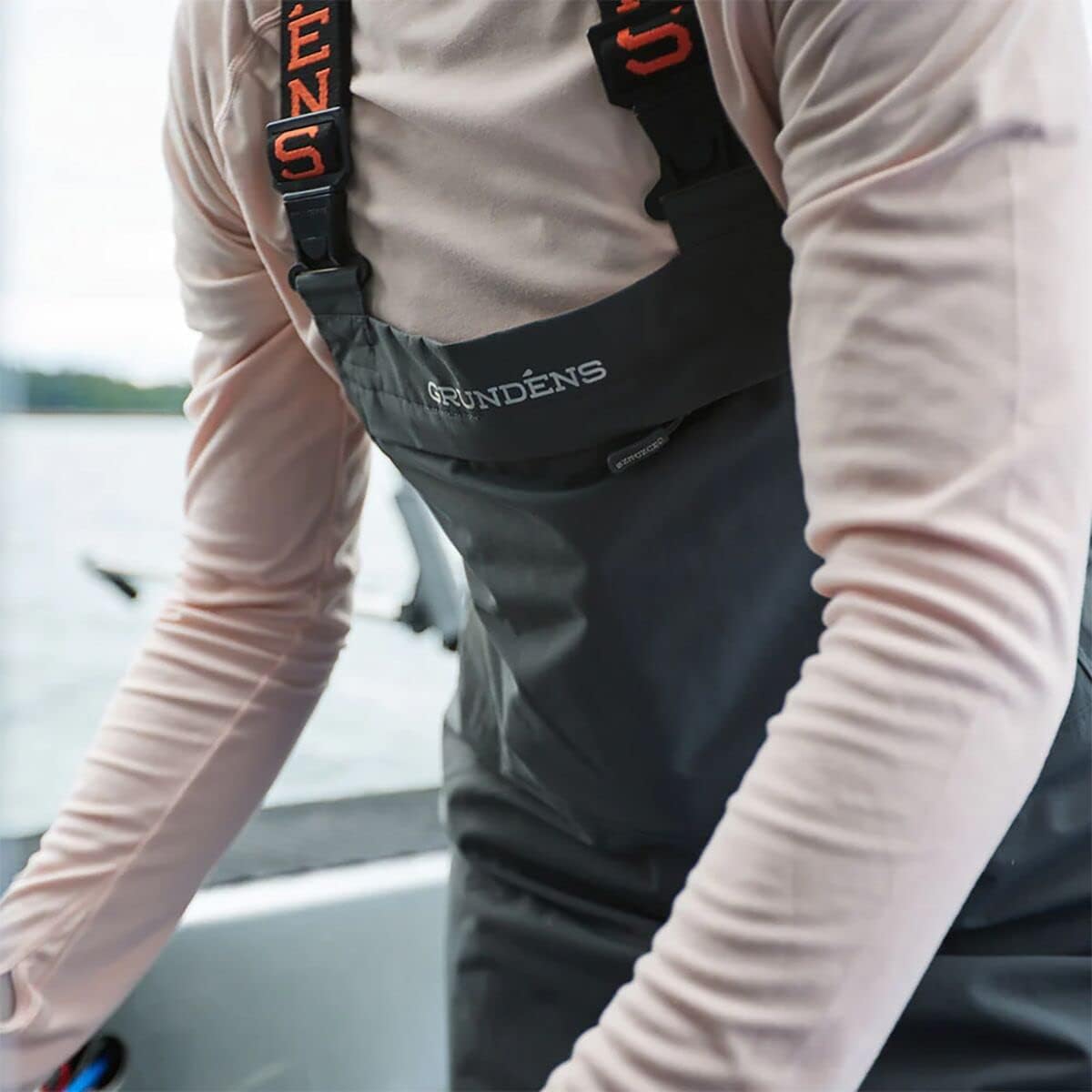 Grundéns womens Women's Pisces Bib