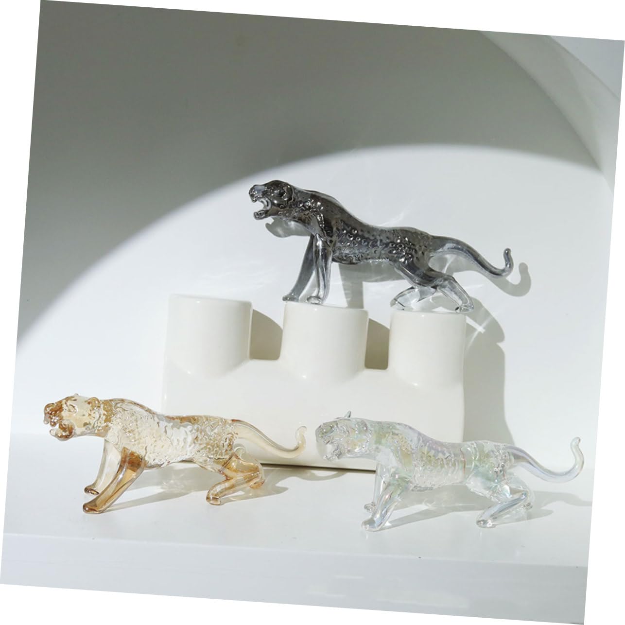 天然石 津軽錦石の ヒョウ の置物です。約160㍉！ 天然石 津軽錦石の