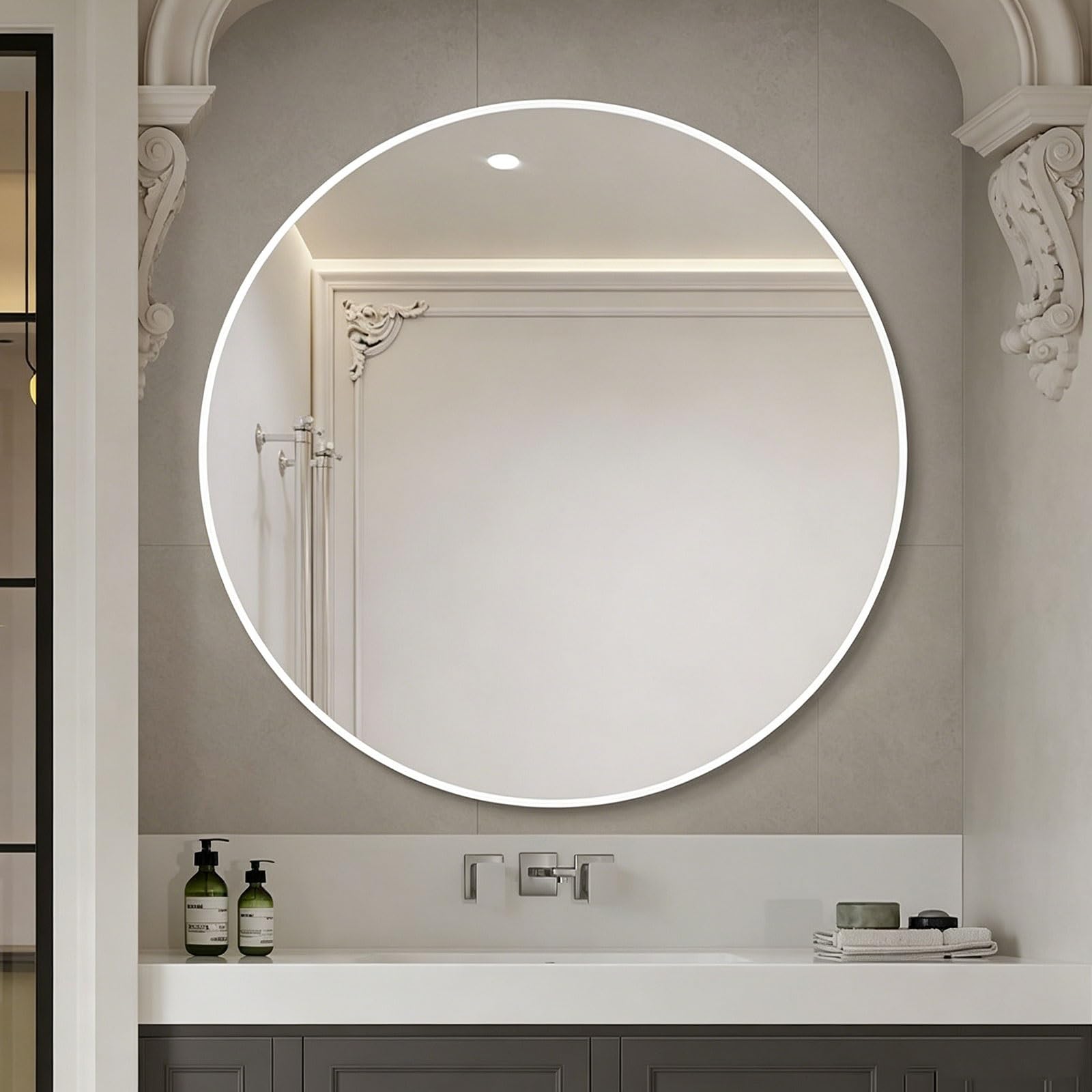 Miroir salle de bain rond en aluminium blanc pour une décoration d'intérieur épurée