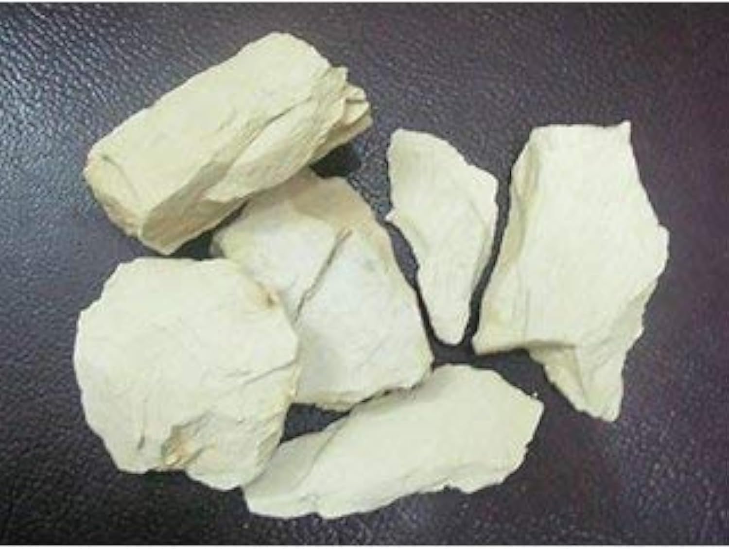 NATURENEST Pure and Natural Multani Mitti Stone, 1kg