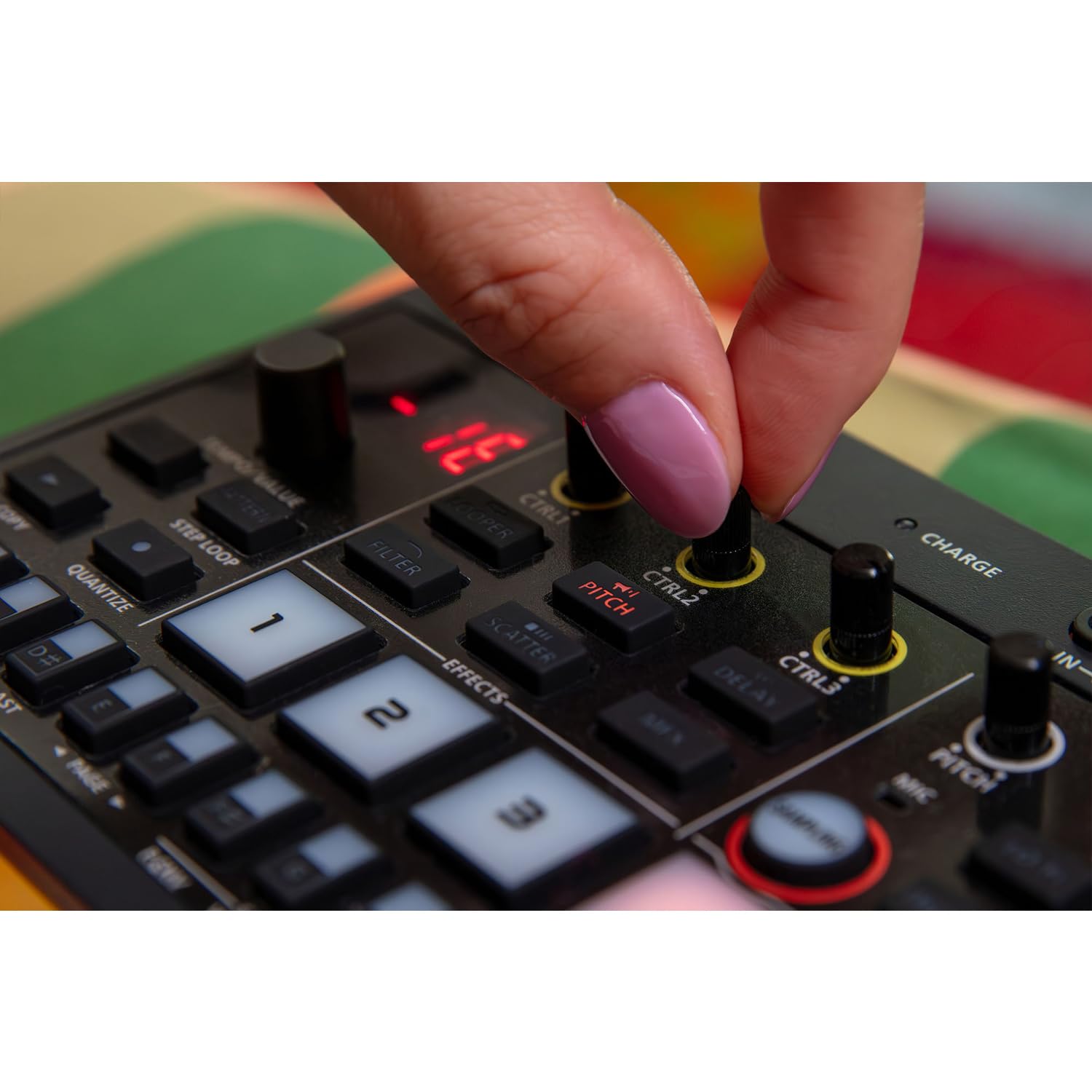 Roland Aira Compact P-6 Creative Sampler avec casque Keepdrum