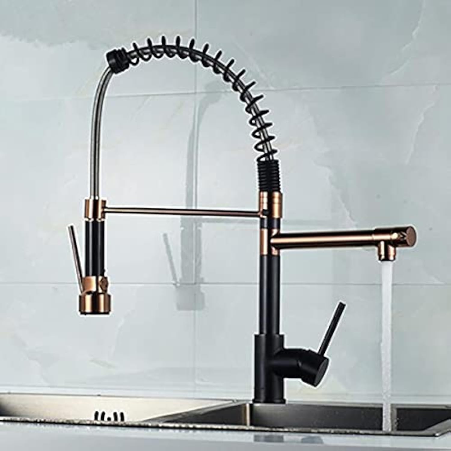 Robinet de cuisine pour bar et îlot central avec bec pivotant or