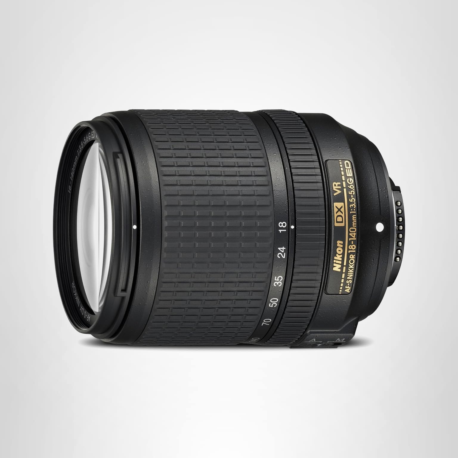 ニコン高倍率ズーム18-140mmで撮影を楽に楽しむ