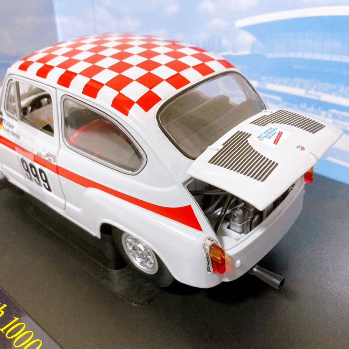 【美品】フィアット•アバルト 1000 TC ミニカー Amazon | Revell フィアット アバルト 1000 TC 1/18#999 【レベル Fiat