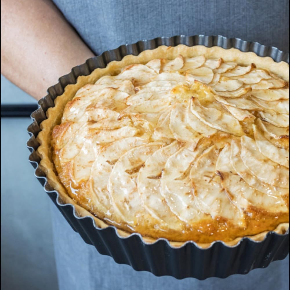 MGE, Deep Pie Dish with Loose Bottom 26cm, Non Stick Carbon Steel Tart Tin for Perfect Quiche & Pies - Image 3