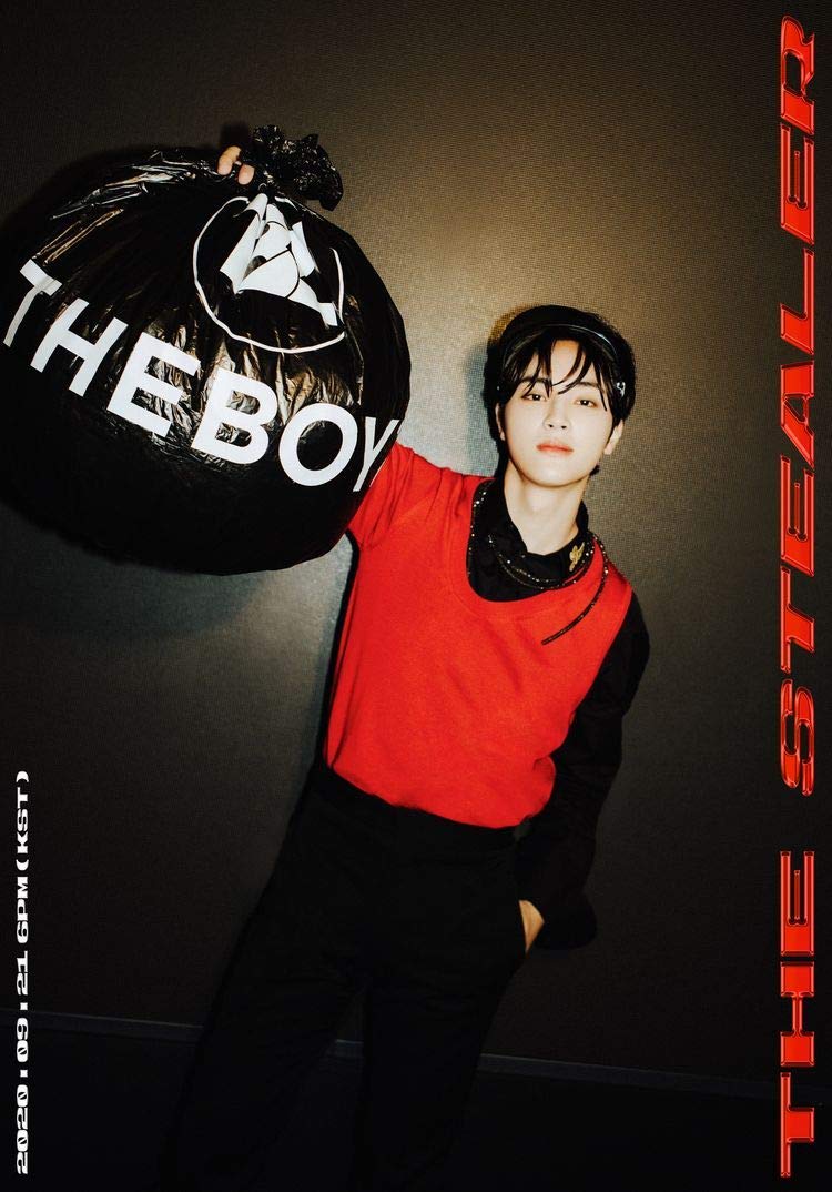Amazon.com: The Boyz Chase 5th Mini Album Stealer Version CD+84p