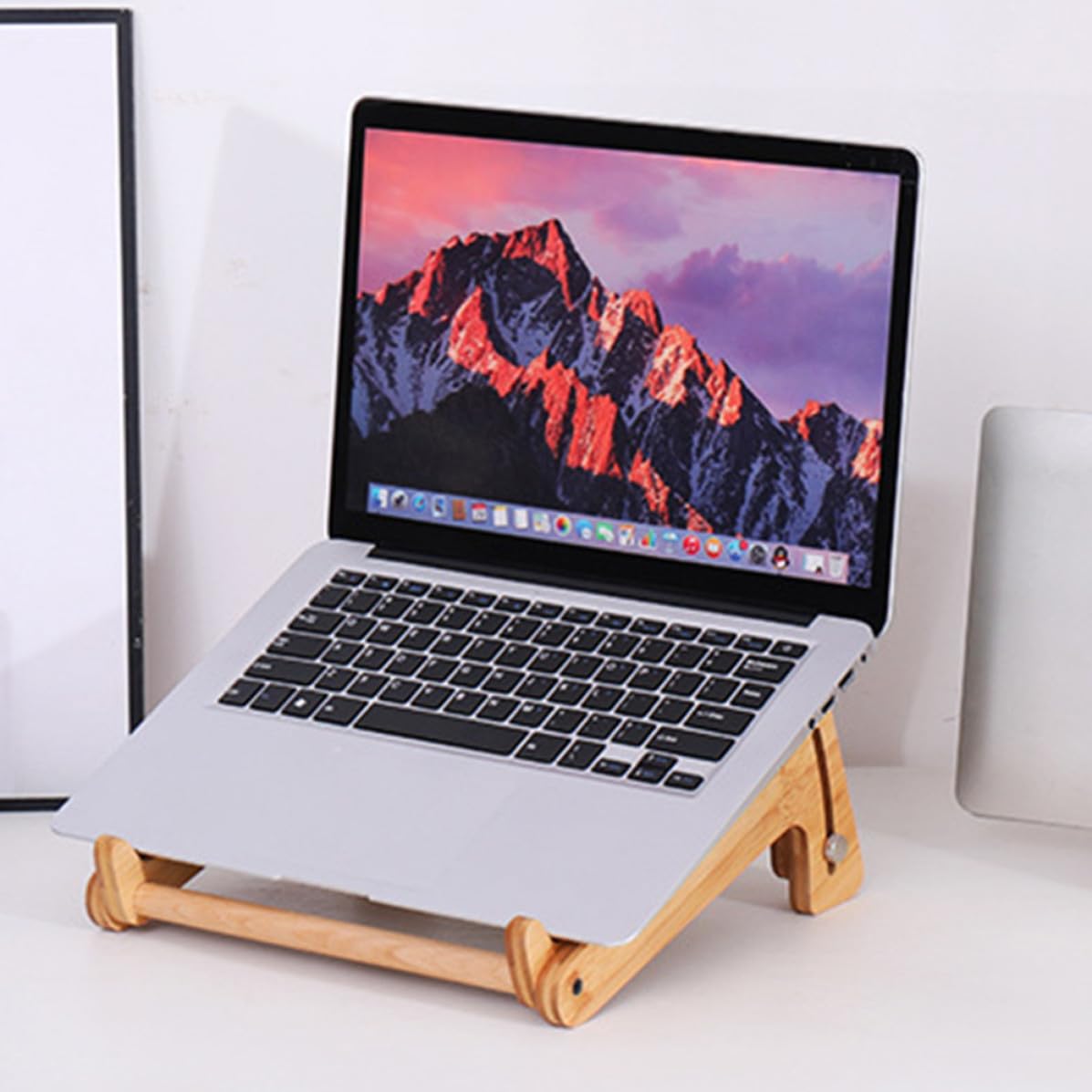 Supporto Laptop Regolabile in Legno Ripiano, Struttura Rialzata