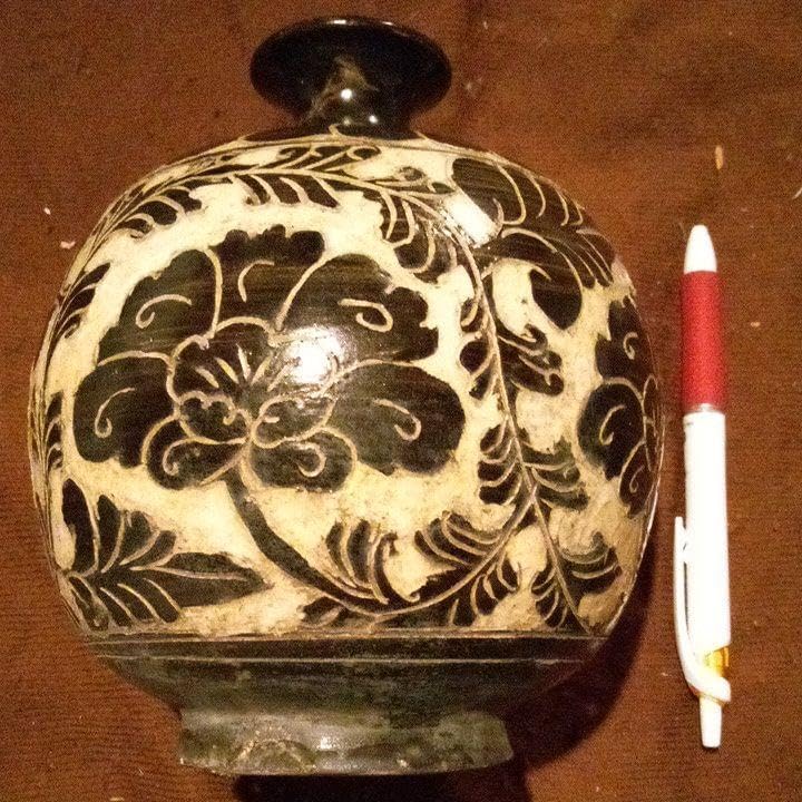 中国陶磁器　磁州窯　浮き彫り壺 中国陶磁器 磁州窯 浮き彫り壺 中国最大級の窯場・磁州窯の魅力