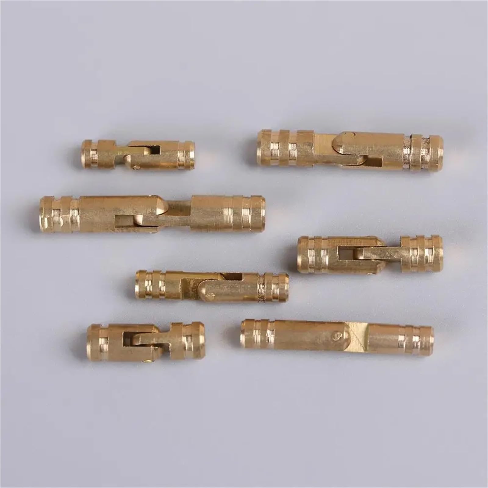 Zawiasy baryłkowe 20 szt. Złote 4-5 mm x 15-30 Miękkie domykanie ukryte do drewnianej obudowy 4 15(5mmx30mm)