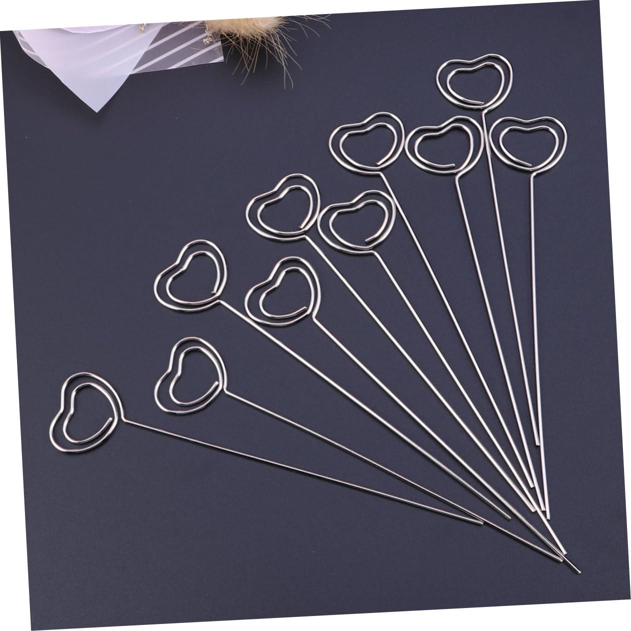 DECHOUS 3 Set di Portafoto A Forma di Cuore in Metallo con Clip per Foto per Casa Ufficio Matrimonio Argento 50 Pezzi*3