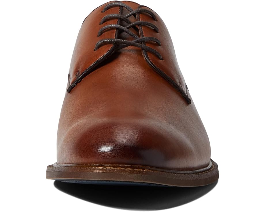 Vince Camuto Lyre - Front View