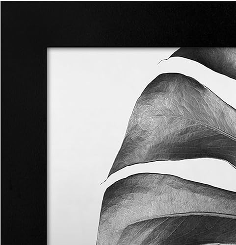 Miniatura 8 de Americanflat Juego de 12 portarretratos de pared de 5 x 7 pulgadas, color negro, madera de ingeniería con plexiglás pulido, formatos horizontal y