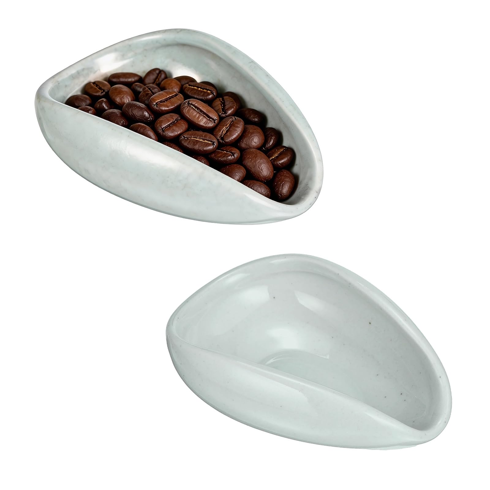 sourcing map Coffee Dosing Cup, 2pcs Ceramic Coffee Beans Dosing Cup Dose Measuring Container, Espresso Accessories for Bar, Loose Leaf Tea Storage Tray, with Smooth Pouring Spout, Bright White