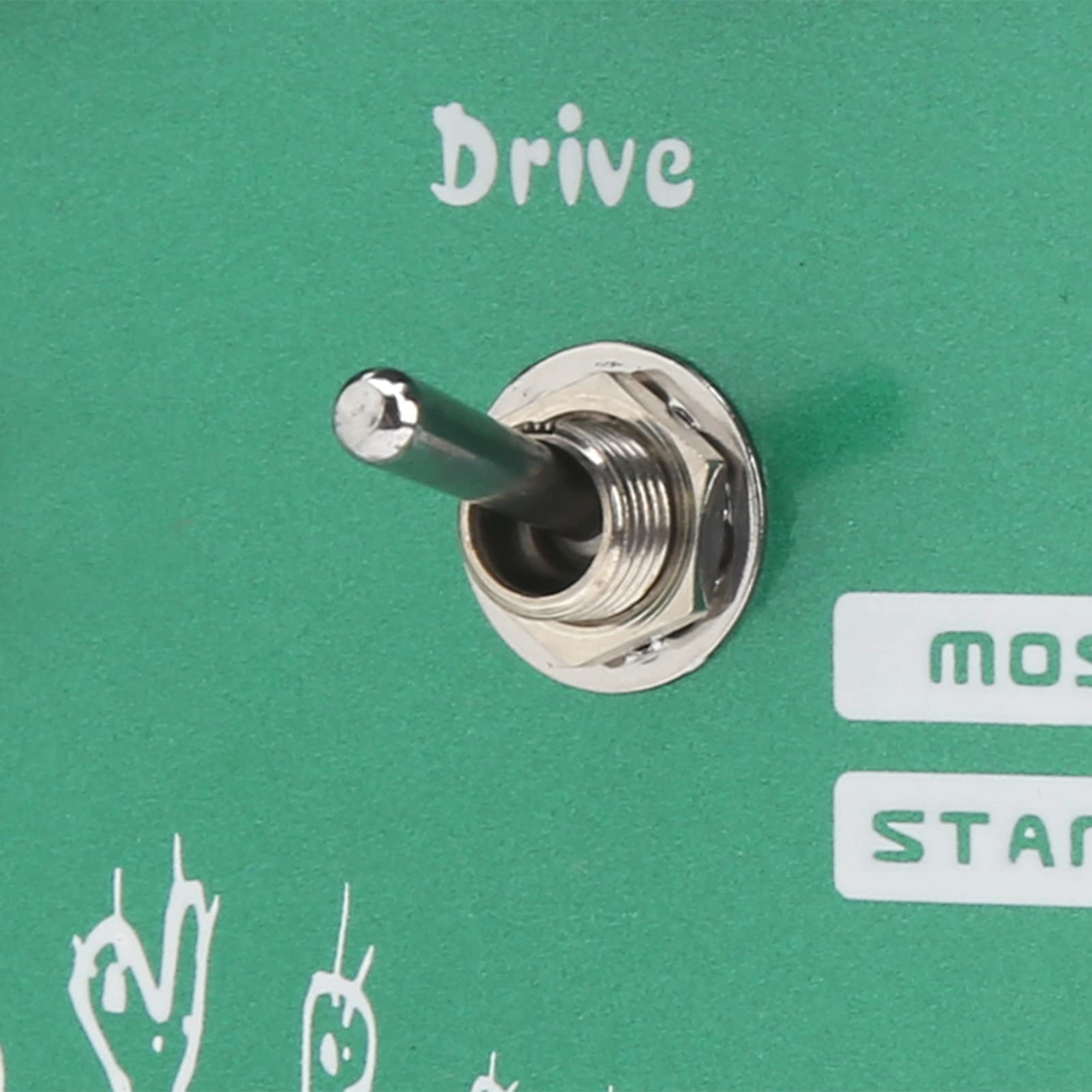 Pedale Overdrive ZenithAur con commutazione Mosfet/Standard, modalità Comp Cut/FM/Vintage e funzione Clean Boost per modellare il tono della chitarra elettrica