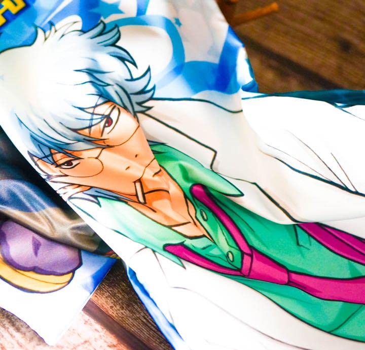 Gintama 柳生九兵衛 靴下】HOT ! 銀魂 J-WORLD 缶バッジ 志村妙 柳生