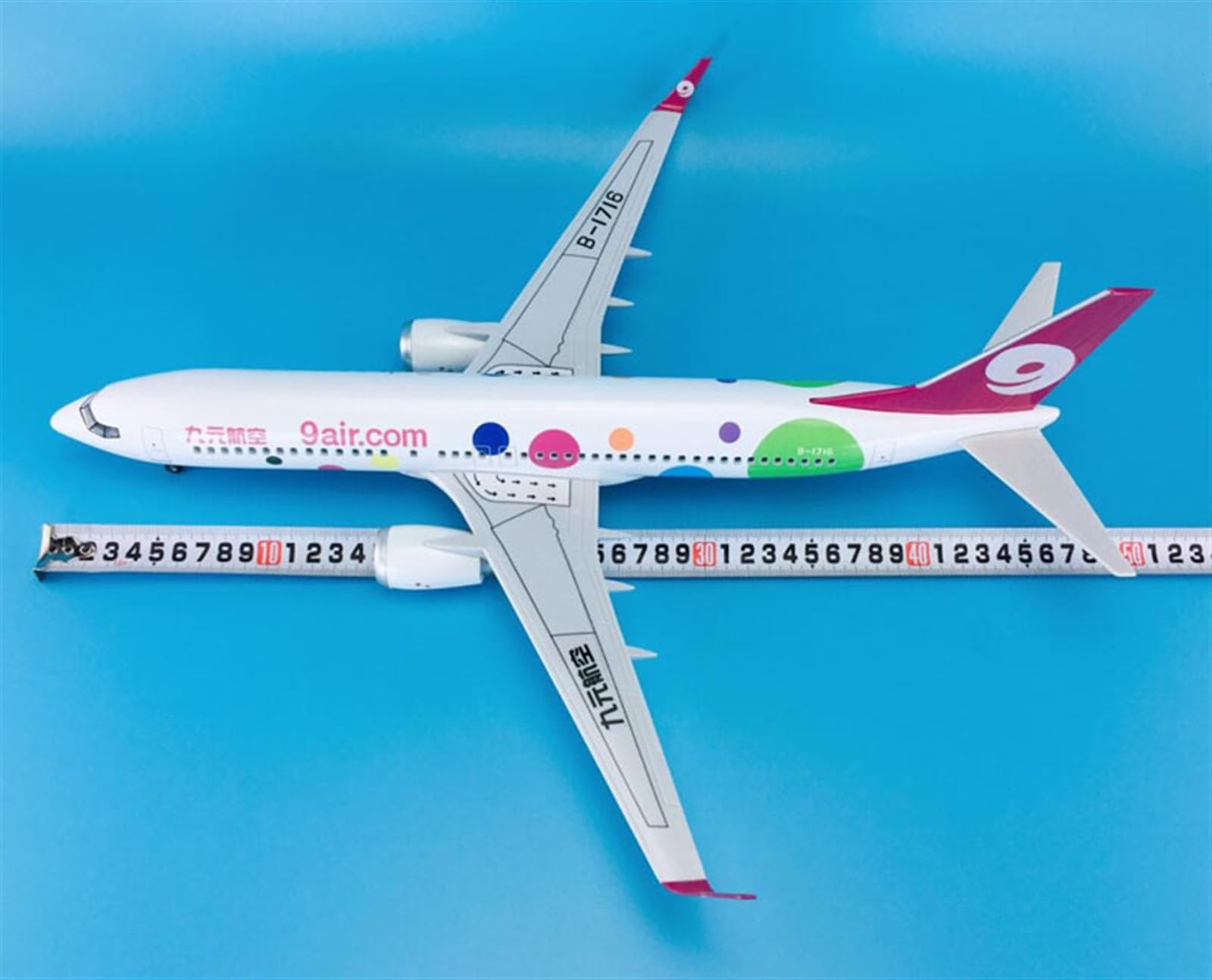 Skopiuj model samolotu 1:85 47cm z kołami i światłem LED samoloty samoloty Boeing B737-800 dla 9 kolekcji modeli samolotów