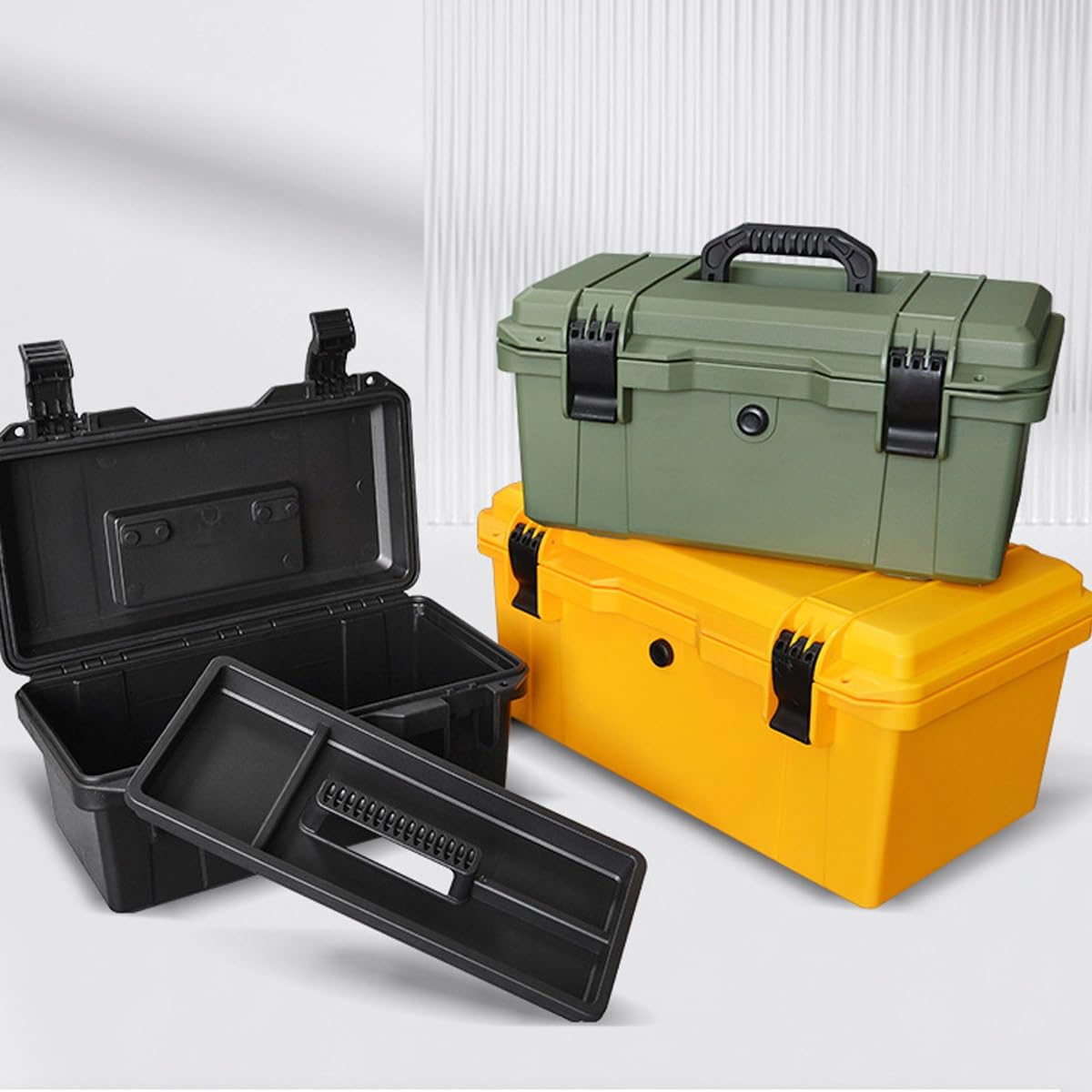 Grande cassetta degli attrezzi in plastica con maniglia, cassetta degli attrezzi da 22" con vassoio rimovibile, custodia portaoggetti a scomparti multipli con fessura sicurezza for lucchetti(Yellow,16