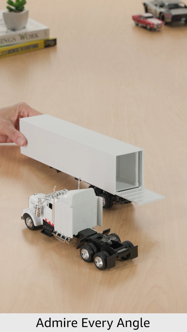 Amazon.com: New-Ray Kenworth W900 Plain White Unmarked 1/43 15843