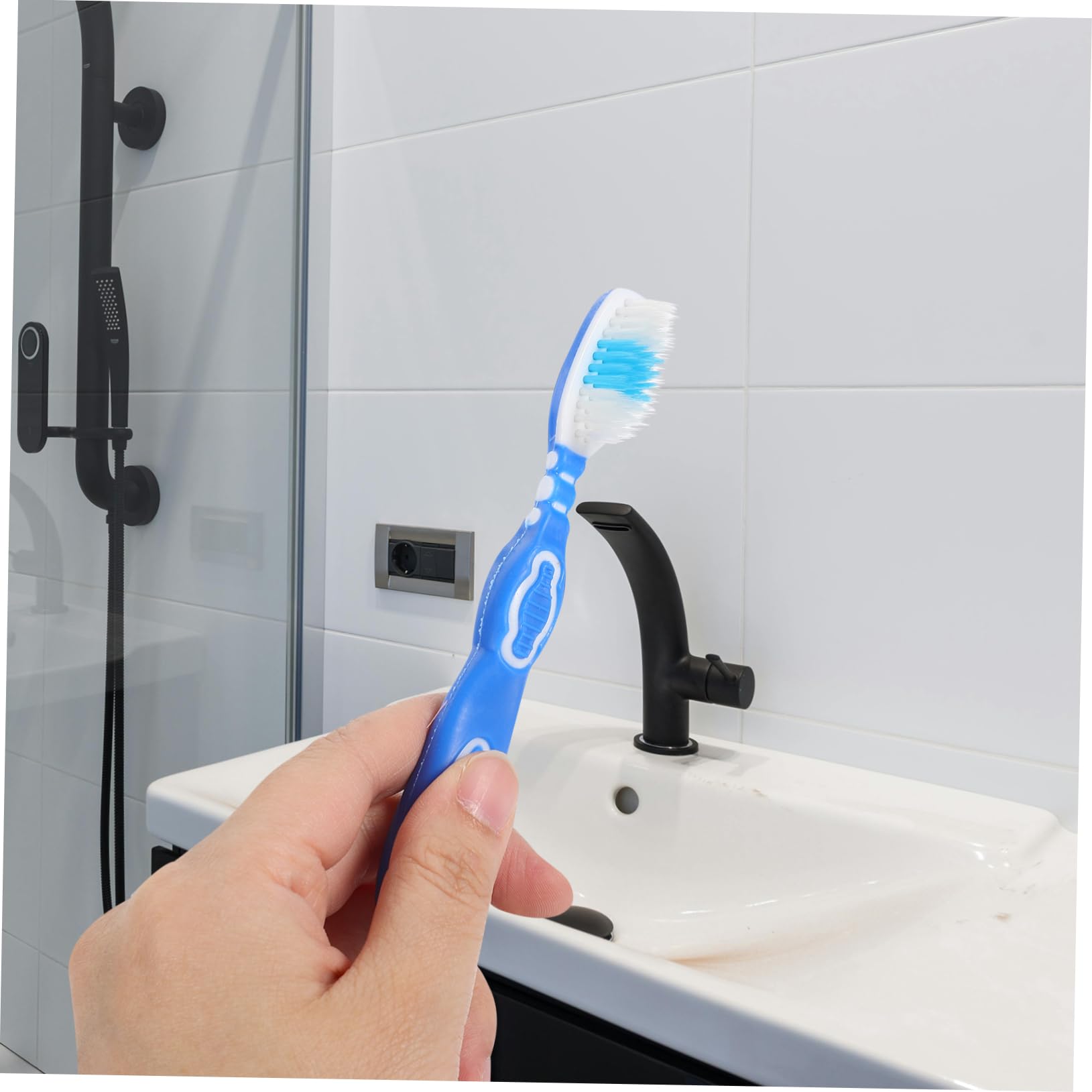 Healeved 50pezzi Spazzolini Da Denti Corti Con Manico Morbido Spazzolini Portatili Per Ambienti Speciali Per Prigioni e Viaggi Design Compatto e Sicuro