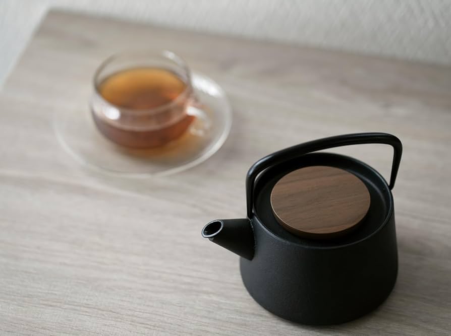 Amazon｜池永鉄工(Ikenaga Iron Works) 急須 0.56L 南部鉄器