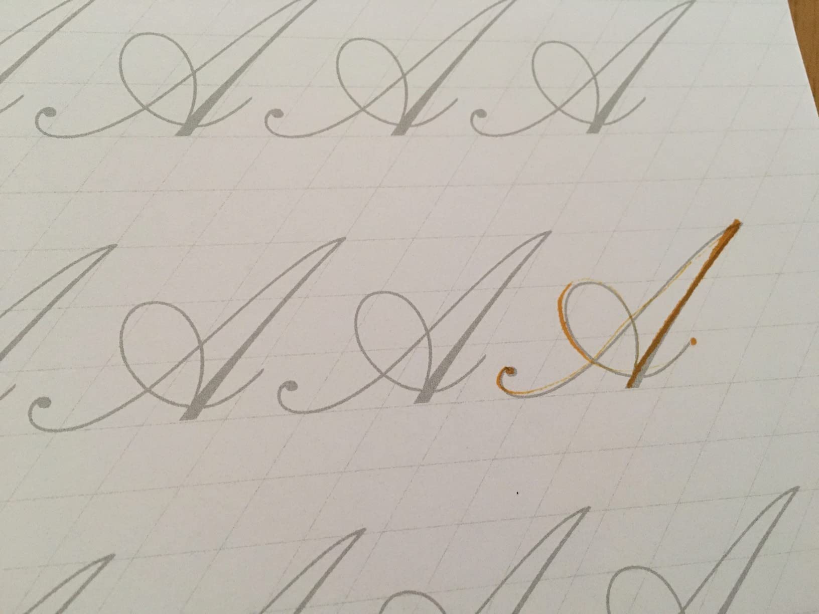 Amazon | ASK A to Z of Copperplate calligraphy | Trace & Learn Edition ...