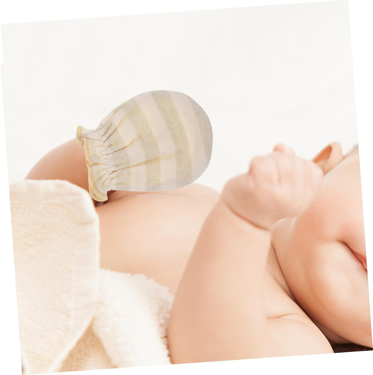 2Pairs Mittens for Newborns Breathable No Scratch Gloves Gentle Mitts for Protection for Sensitive Skin Stripes