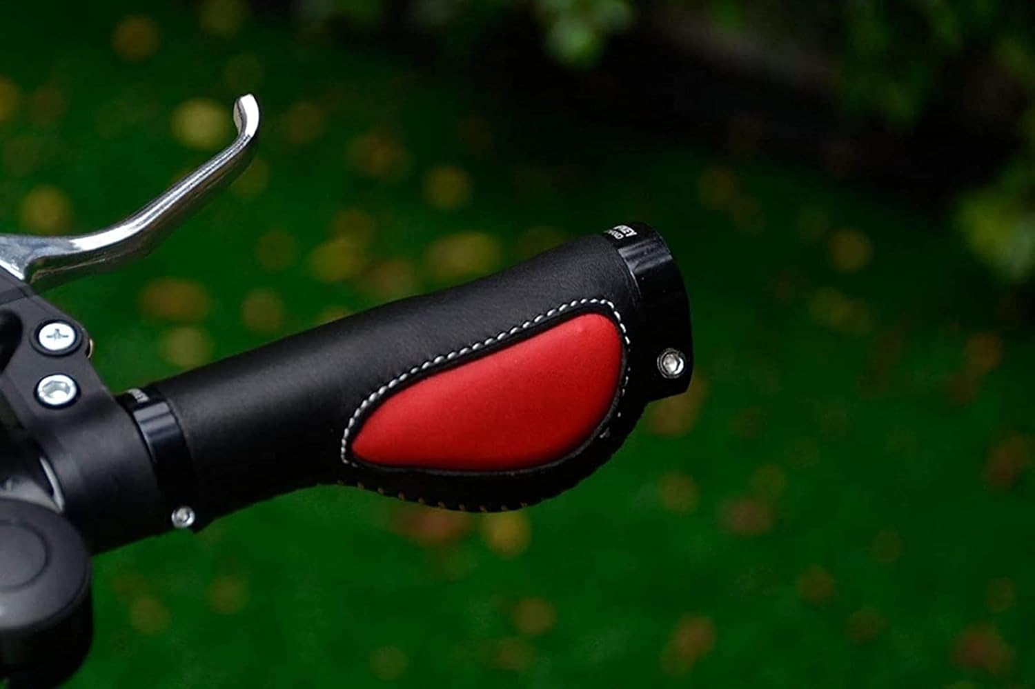 Bike Grips High Grade Leather Ergonomic Lock-on Bicycle Handlebar Grips for MTB Bicycle Mountain Bike Grips (Black+red),Multicolor