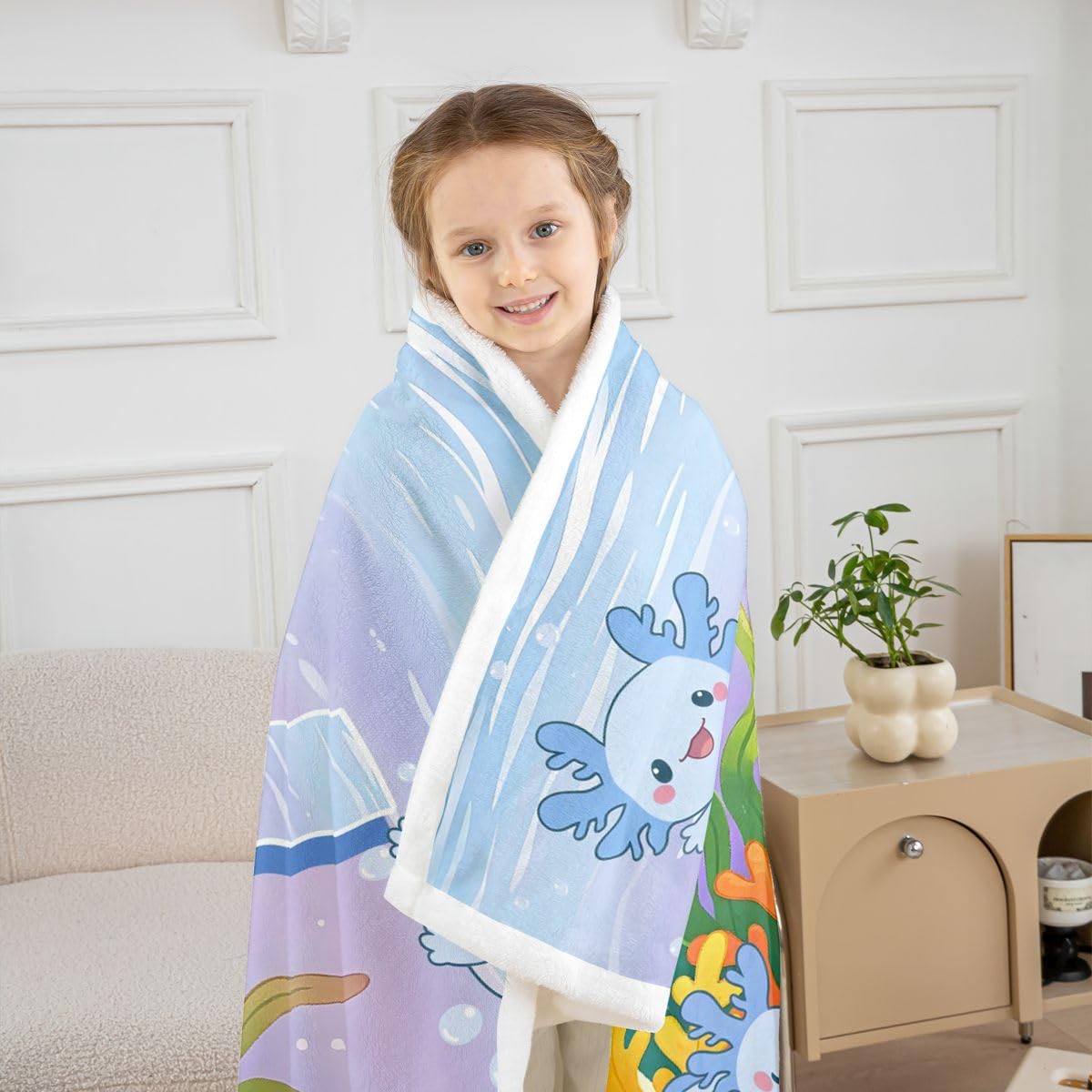 Homewish Uroczy niebieski koc polarowy Axolotl 229 x 229 cm na kanapę