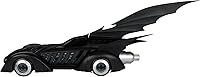 Vista 6 de McFarlane Toys - DC Multiverse Batmobile (Batman Forever) Glow in The Dark Gold Label Vehicle