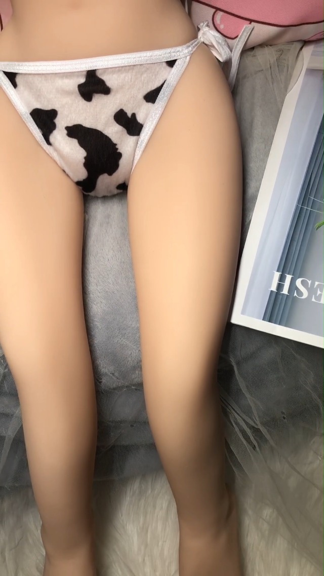 Watch Torso Sex Doll with Leg on Amazon Live