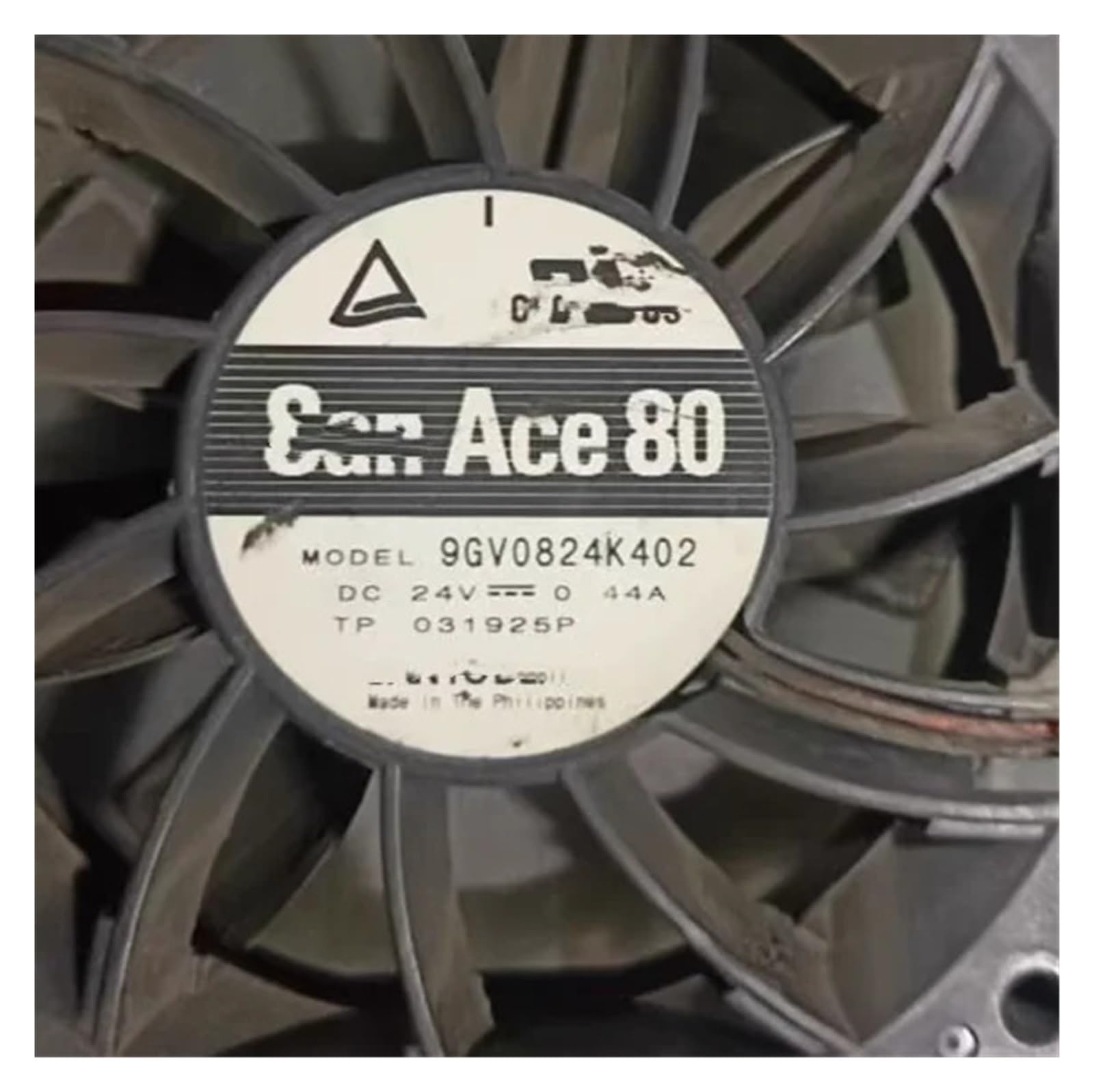 Ventilateur 9GV0824K402 24V pour ventiler l'atelier d'impression 3D et les baies réseau