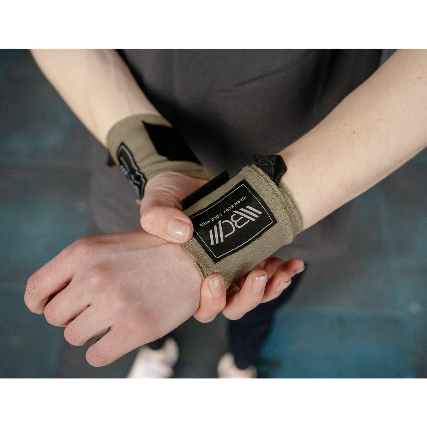 WARM BODY COLD MIND Bande Poignet Musculation 75x7cm - Protection Haltérophilie Et Powerlifting