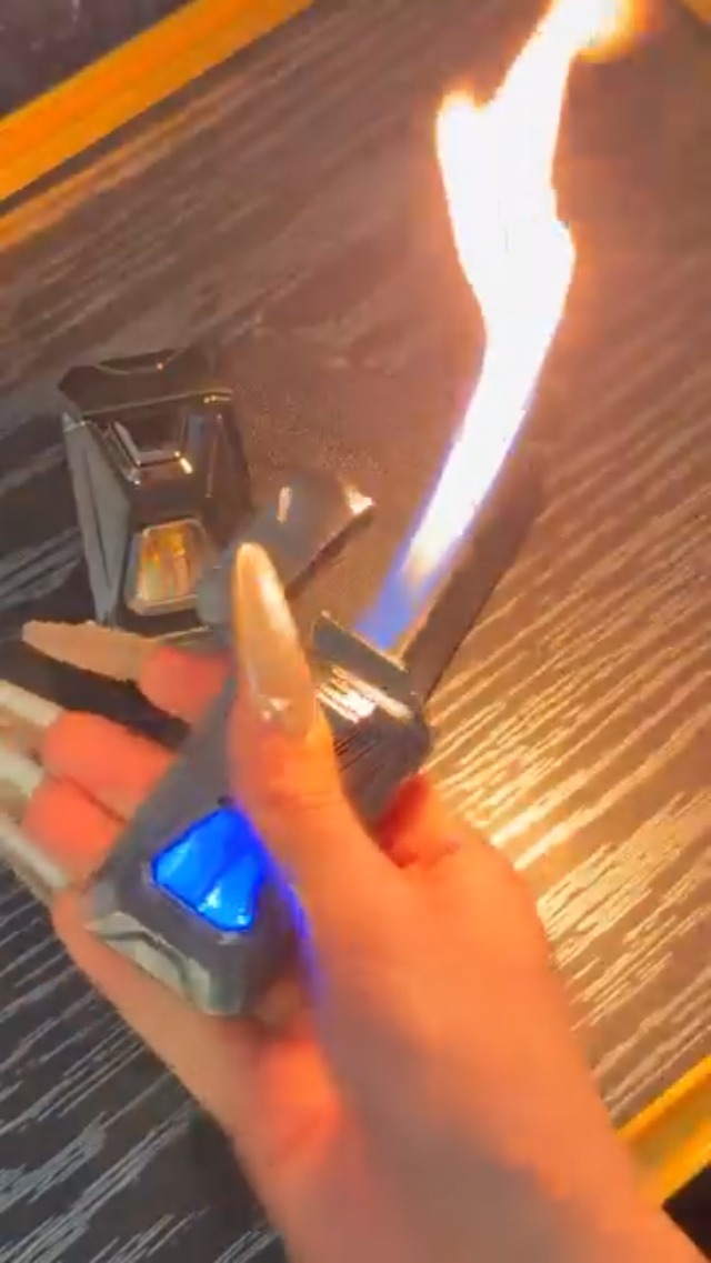Encendedor Dual de Llama, Recargable USB, Activado por Voz miniatura 7