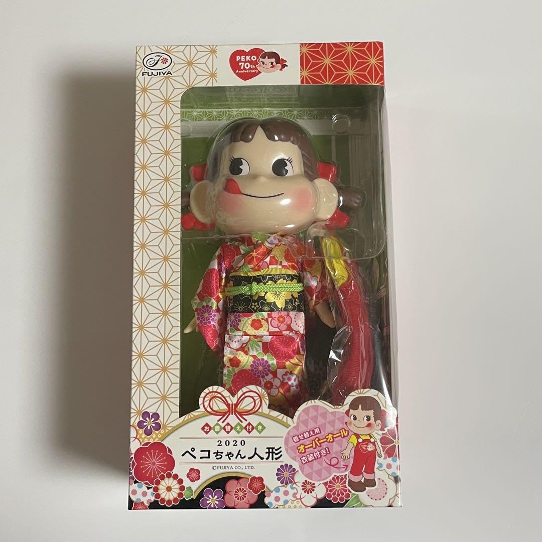 PEKO 70th Anniversary ペコちゃん フィギュア シルバー PEKO 70th Anniversary ペコちゃんフィギュア シルバー不二家