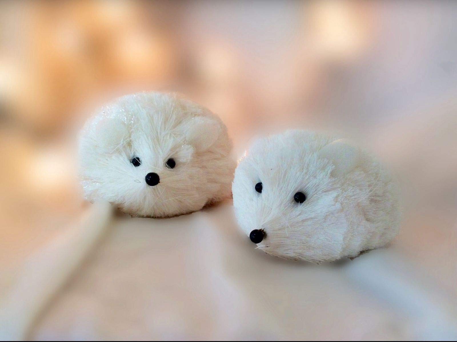 Gisela Graham White Christmas Set 2 Bristle Hedgehog Ornament Decorations